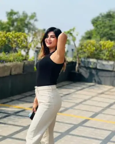 Call Girls Jalalpore Cash On Delivery